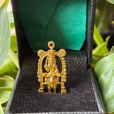 Roopam Locket