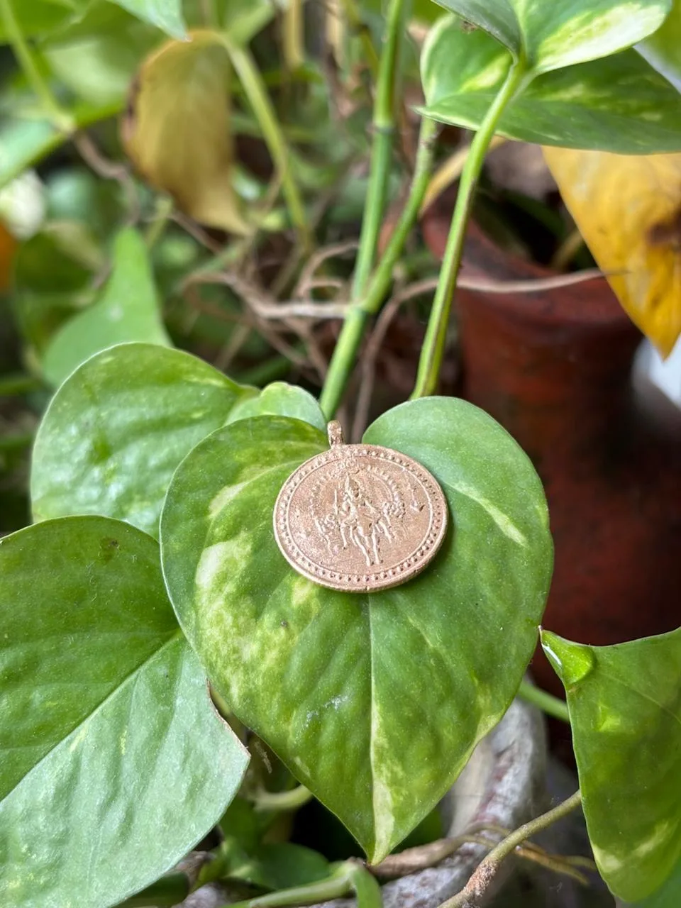 Panchaloham round locket