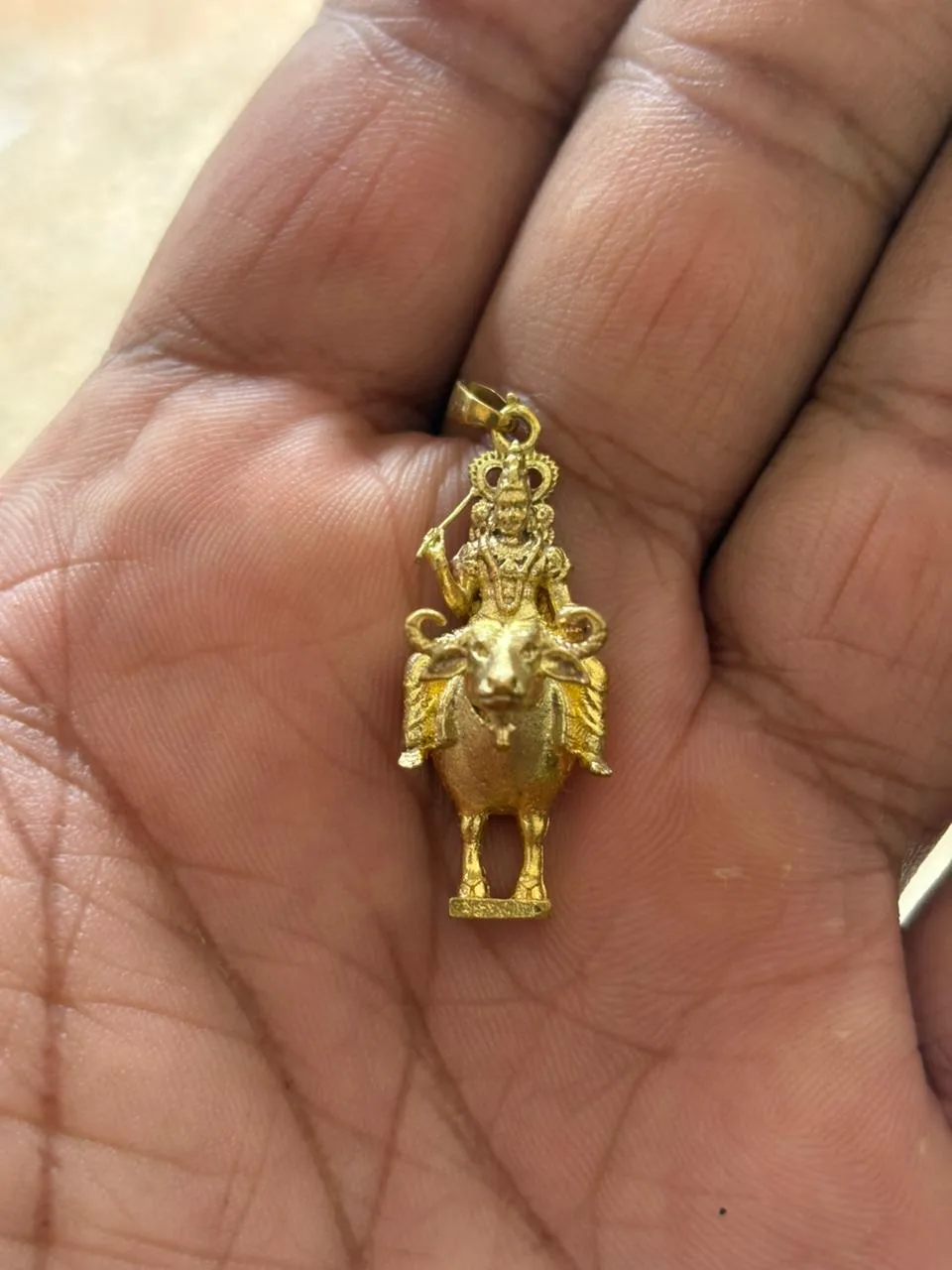 Small projected locket